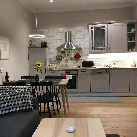 アパート Forum I And Ii